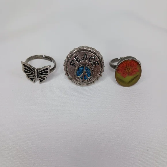 90s Ring Set. - Picture 3 of 4